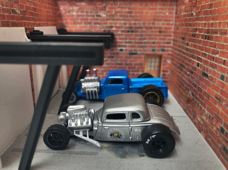 Illustration for article titled Custom raffle wins, plus some RWB love